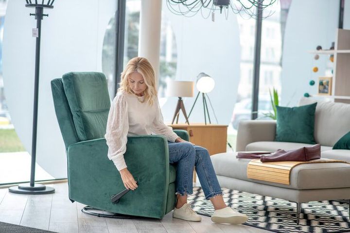 Accent Chairs Guide to Modern Styles for Comfortable Living Spaces